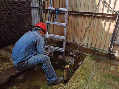 康明冷卻塔：怎樣對冷卻塔開展維護保養？(宏明冷卻塔和港康明冷卻塔)