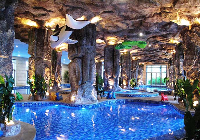 水泥假山.jpg 水泥假山