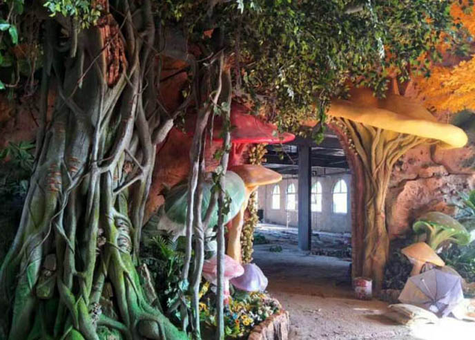 仿真榕樹.jpg 仿真榕樹