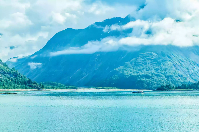 冰川灣國家公園和自然保護區(qū).jpg 冰川灣國家公園和自然保護區(qū)