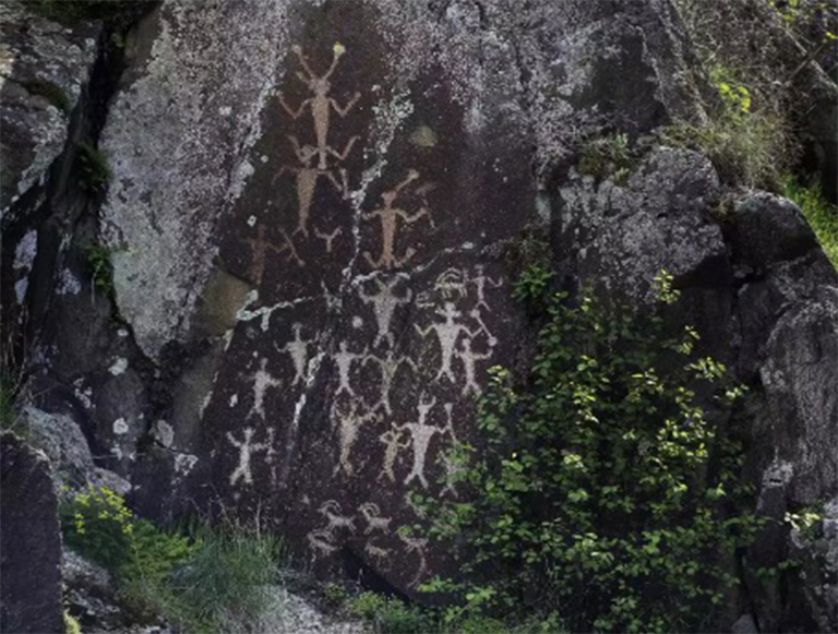 愛達(dá)荷州蛇河沿岸的水牛城埃迪巖畫