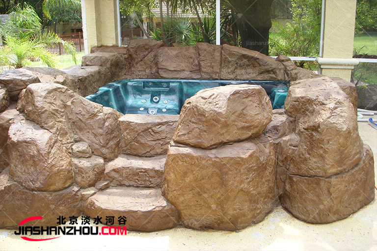 塑石假山.jpg 塑石假山