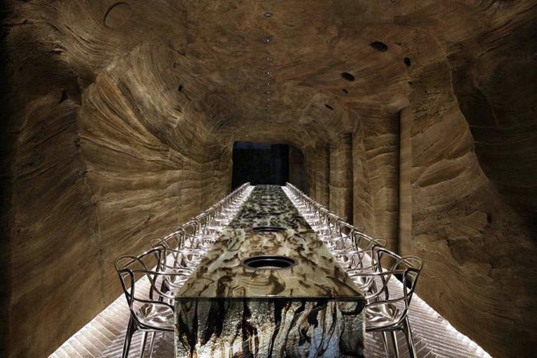 山洞餐廳設(shè)計(jì)