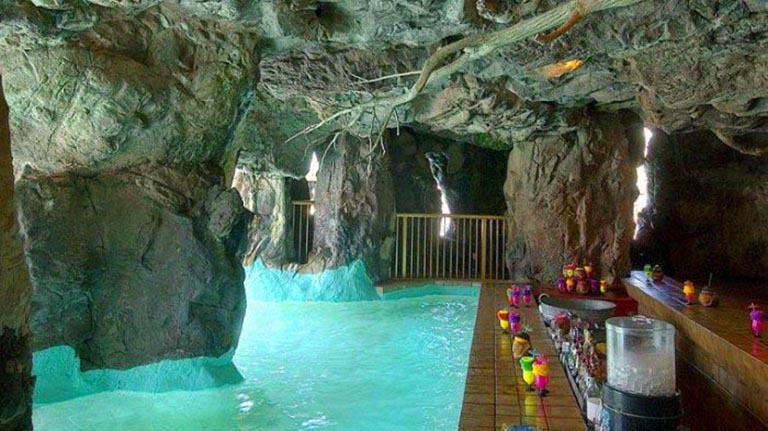 山洞餐廳設(shè)計(jì)