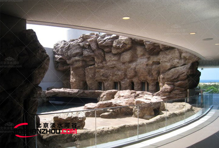 塑石假山.jpg 塑石假山