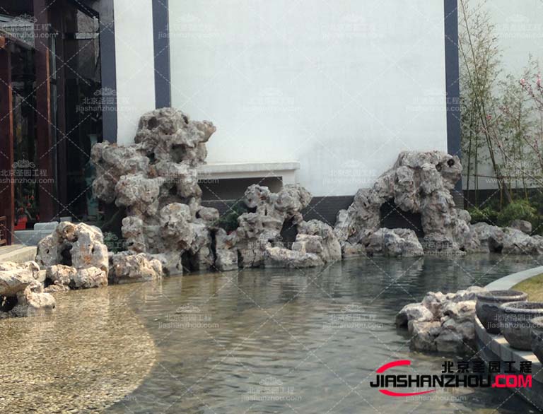 塑石假山.jpg 塑石假山