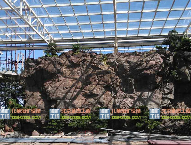 塑石假山.jpg 塑石假山