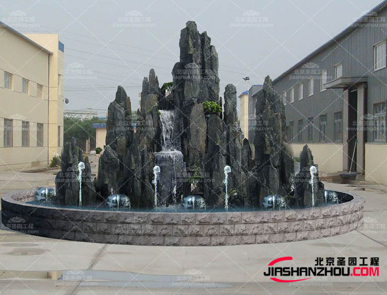 塑石假山.jpg 塑石假山