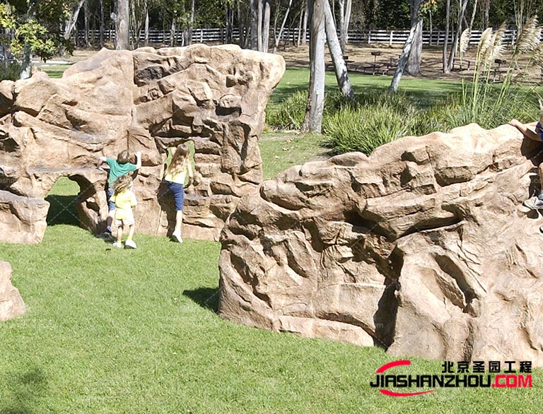 塑石假山.jpg 塑石假山